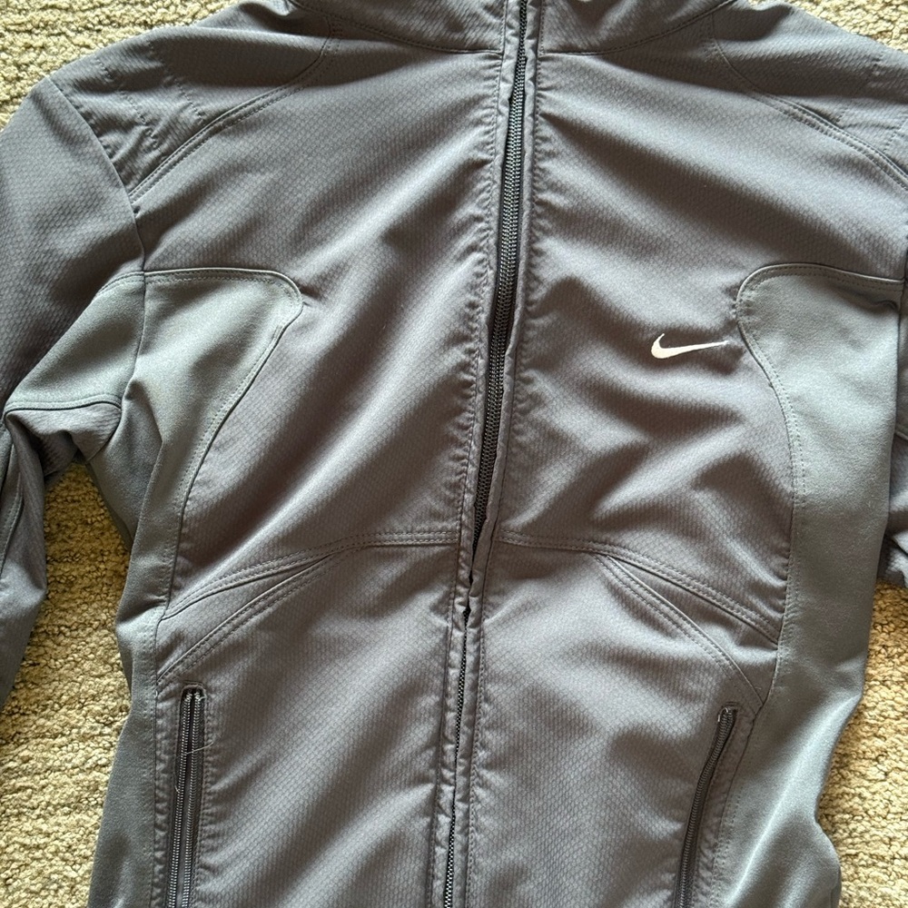 Nike Women's Dark Gray Utility Jacket - Picture 2 of 6